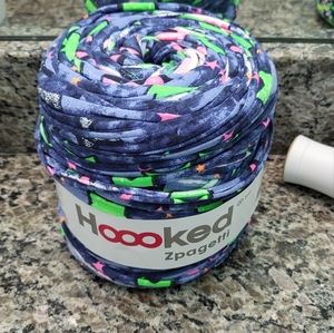 Hoooked Zpagetti tshirt ribbon yarn NWT 131 yards blue fluorescent green